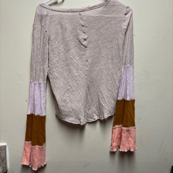 Free People Large Spread Your Wings Colorblock Bell Sleeve Tee Top Xs Linen - Picture 5 of 7